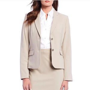 CALVIN KlEIN. Notch-Collar Long Sleeve Padded Shoulder Luxe Stretch Jacket